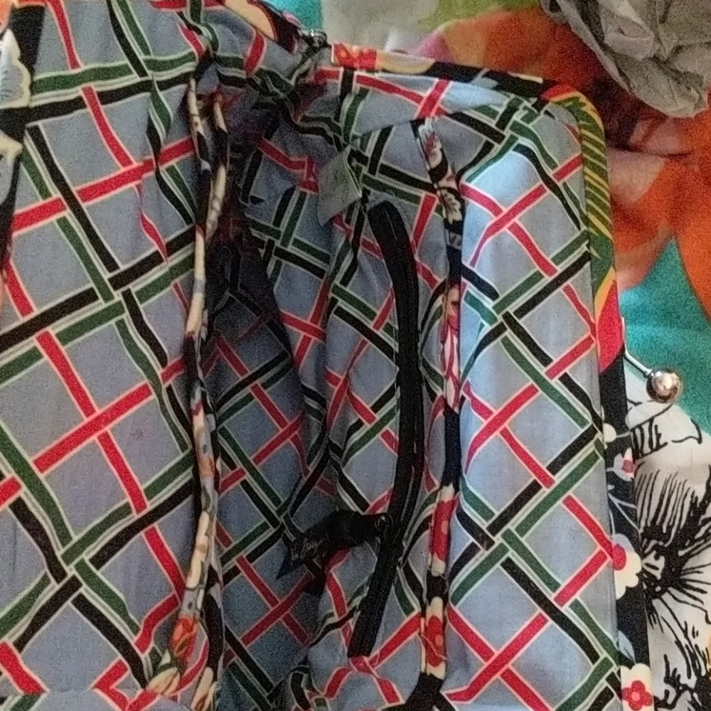 Purse - Picture 2 of 3